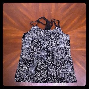 Black and white cross cross strap work out tank